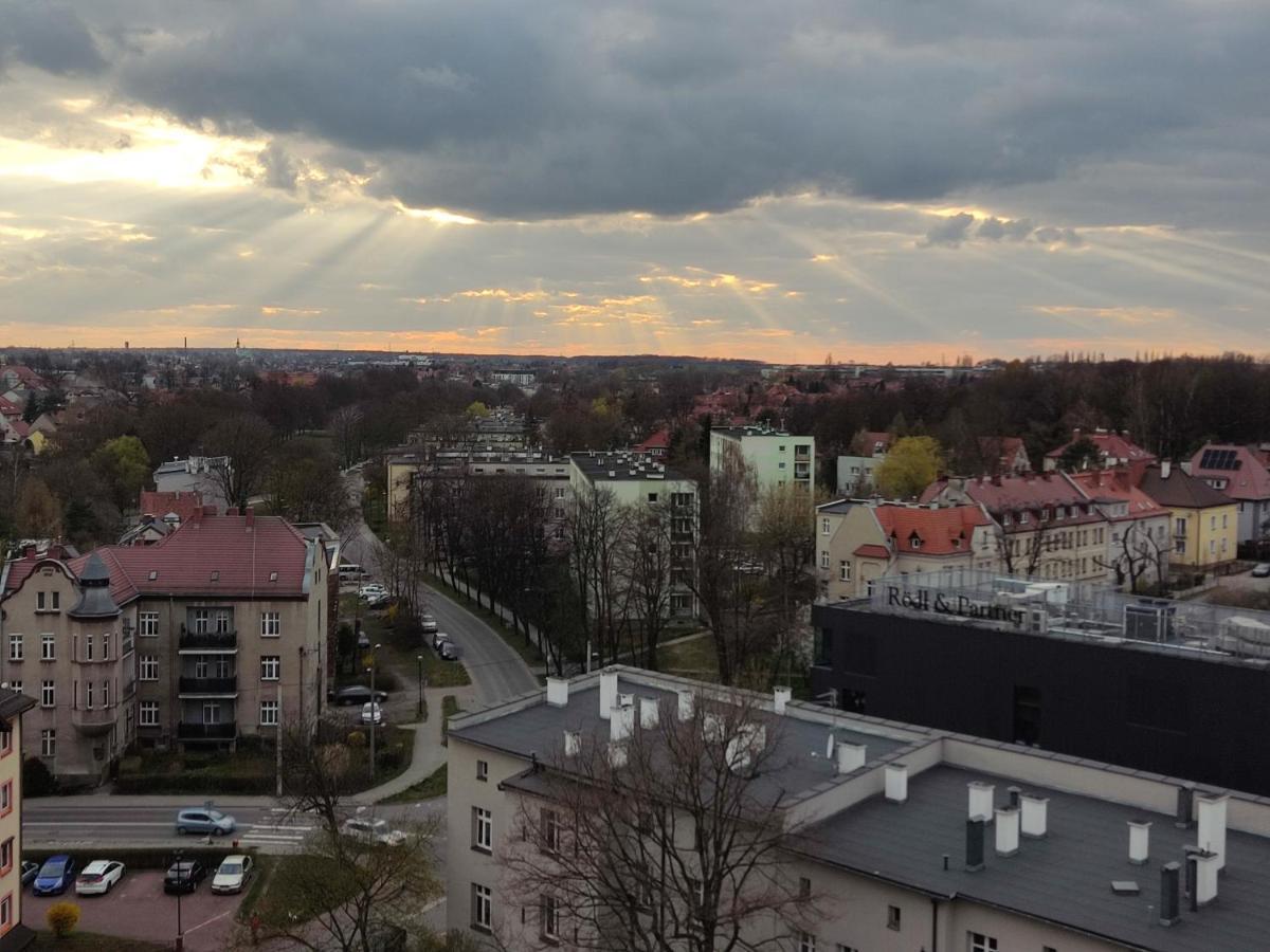 Apartament Z Widokiem Na Miasto Гливице Экстерьер фото