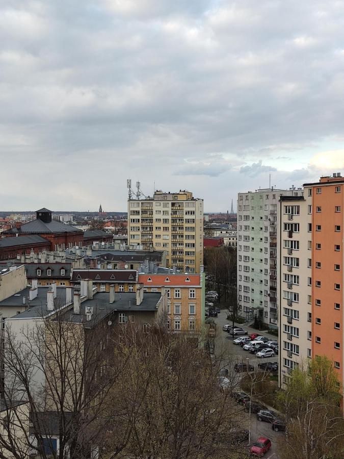 Apartament Z Widokiem Na Miasto Гливице Экстерьер фото