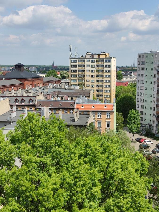 Apartament Z Widokiem Na Miasto Гливице Экстерьер фото